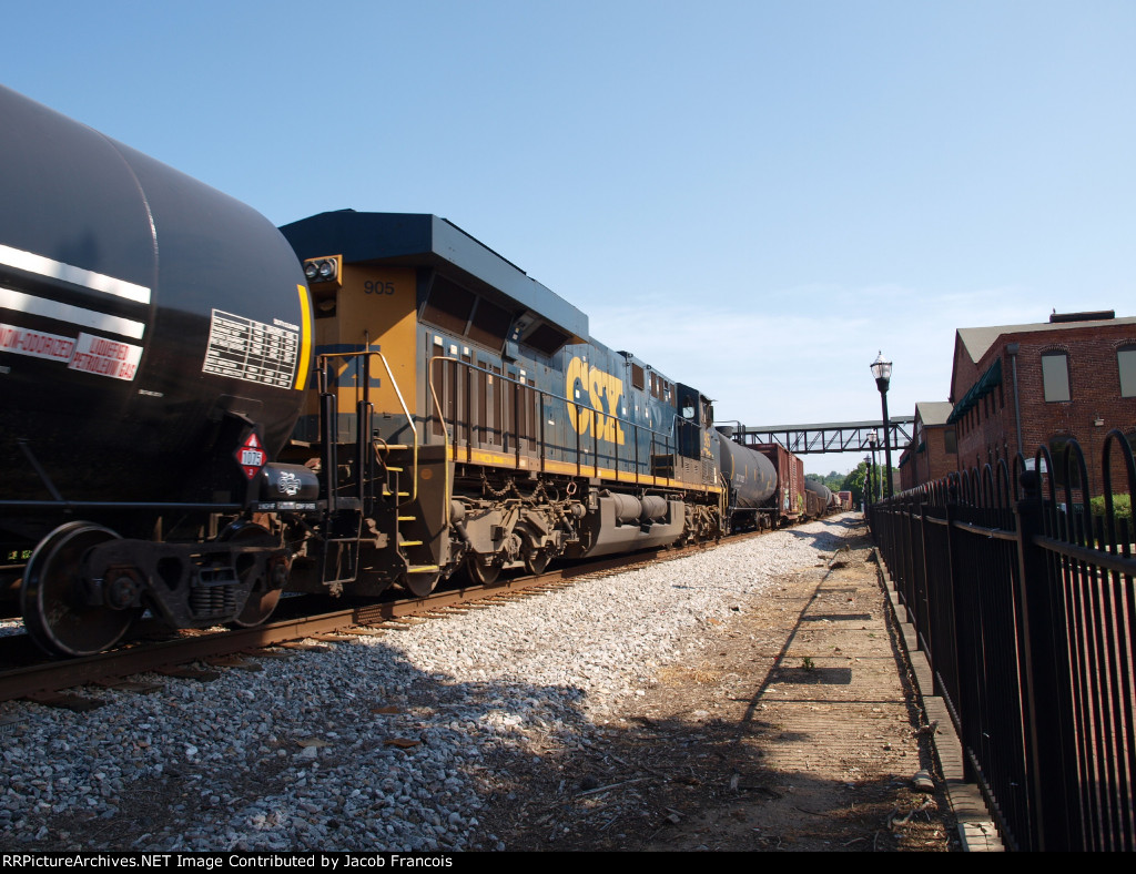 CSX 905